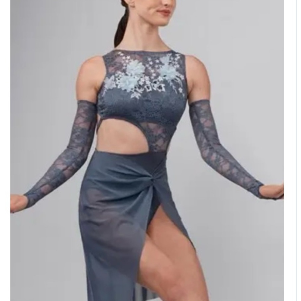 Elegant Lace Cutout Costume NO Sleeves
